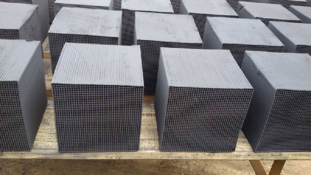 高温环境下脱硝催化剂的灵活应用，提升排放控制效率