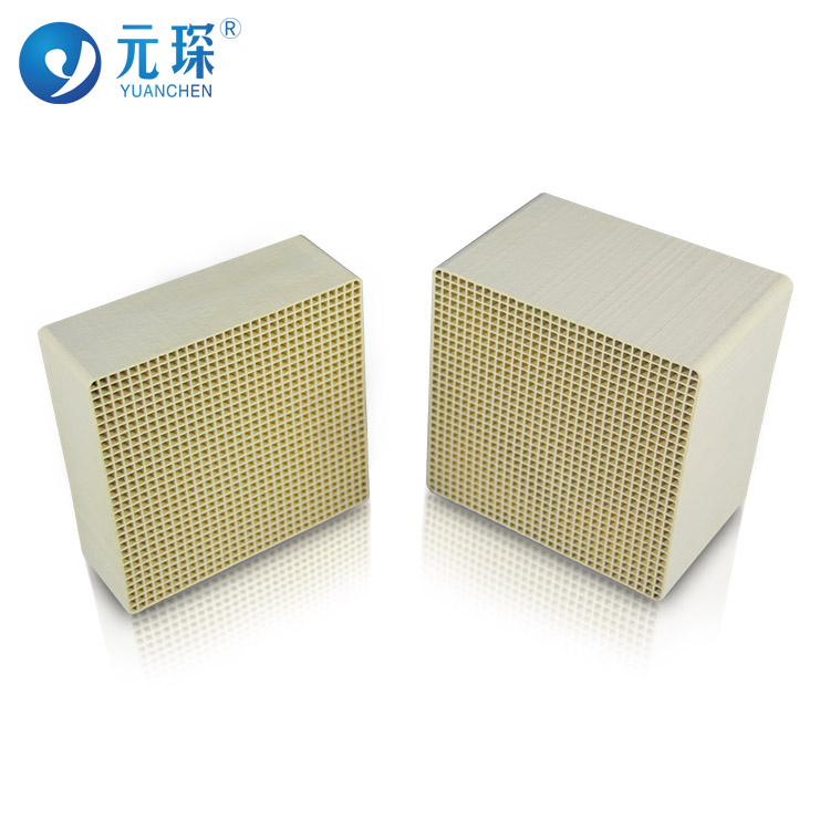 脱硝催化剂稳定性与反应条件的关系